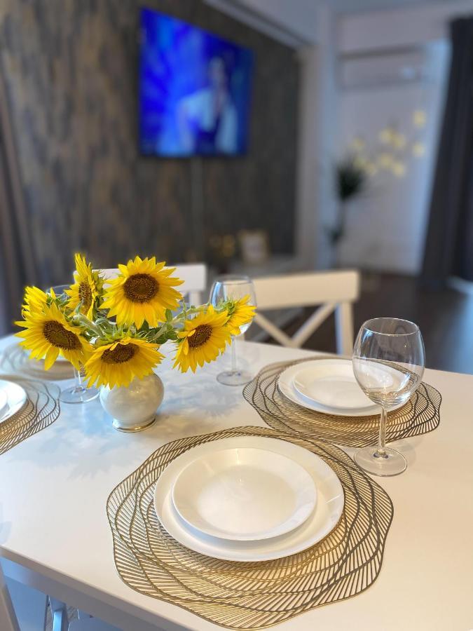 La Maison De Zoe - Airport Residences Apartment *